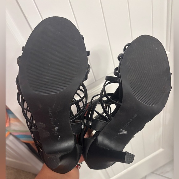 Women’s Lane Bryant Elegant Black Strap Cage Heels, 10 wide - Picture 3 of 7